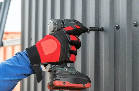 Travaux de zinguerie - Magnat l'Etrange